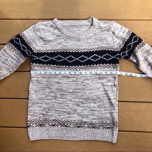 CREAM & NAVY SWEATER - Picture 8 of 14